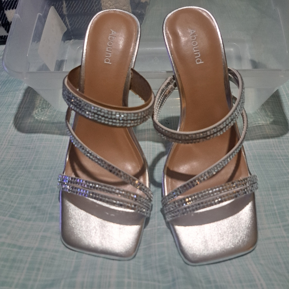 ABOUND HEELS